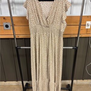 Elegant Tan Patterned Dress